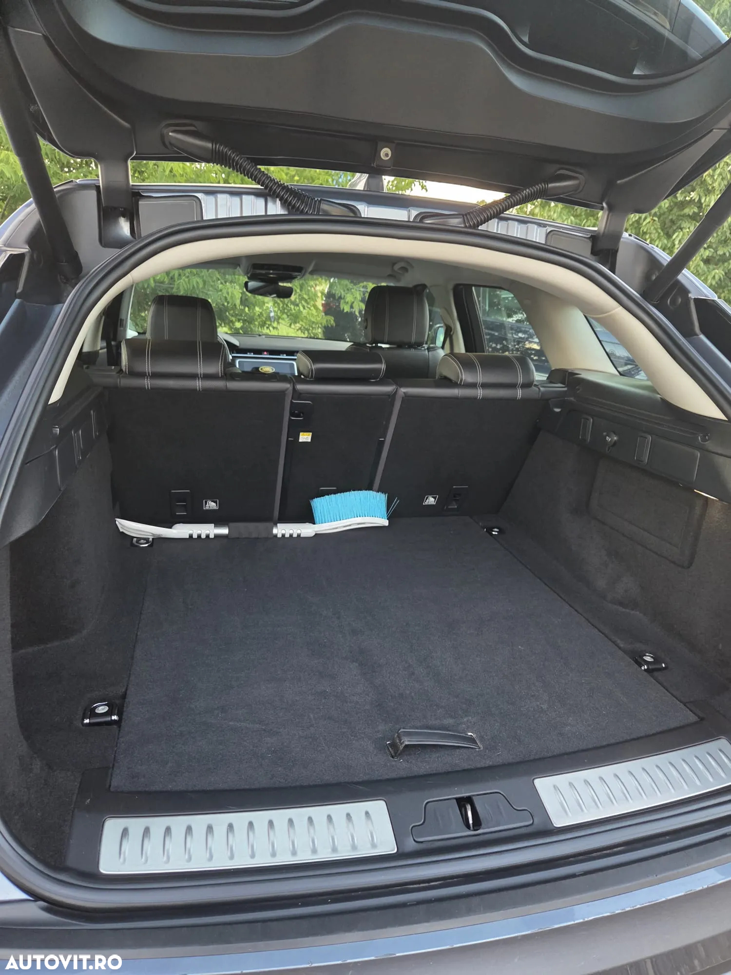 Land Rover Range Rover Velar 2.0 R-Dynamic S - 13