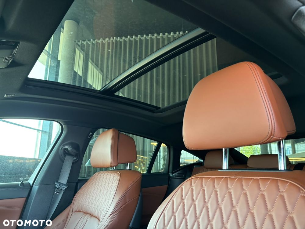 BMW X6 - 16
