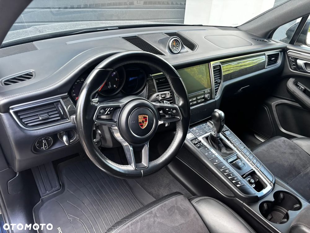 Porsche Macan GTS - 25