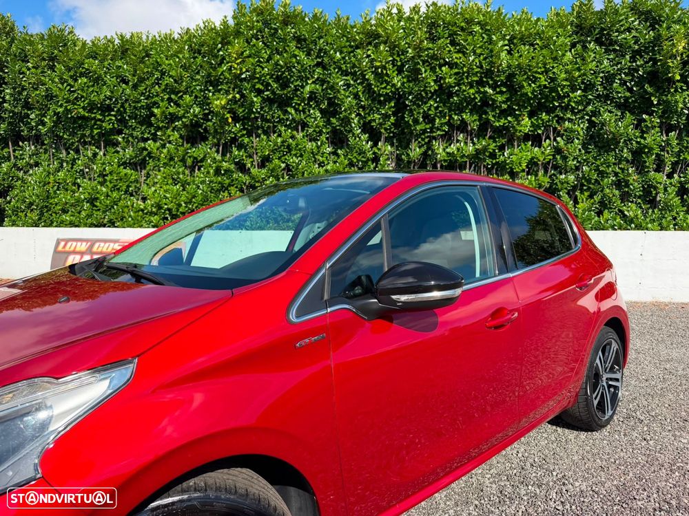 Peugeot 208 1.2 PureTech GT Line - 14
