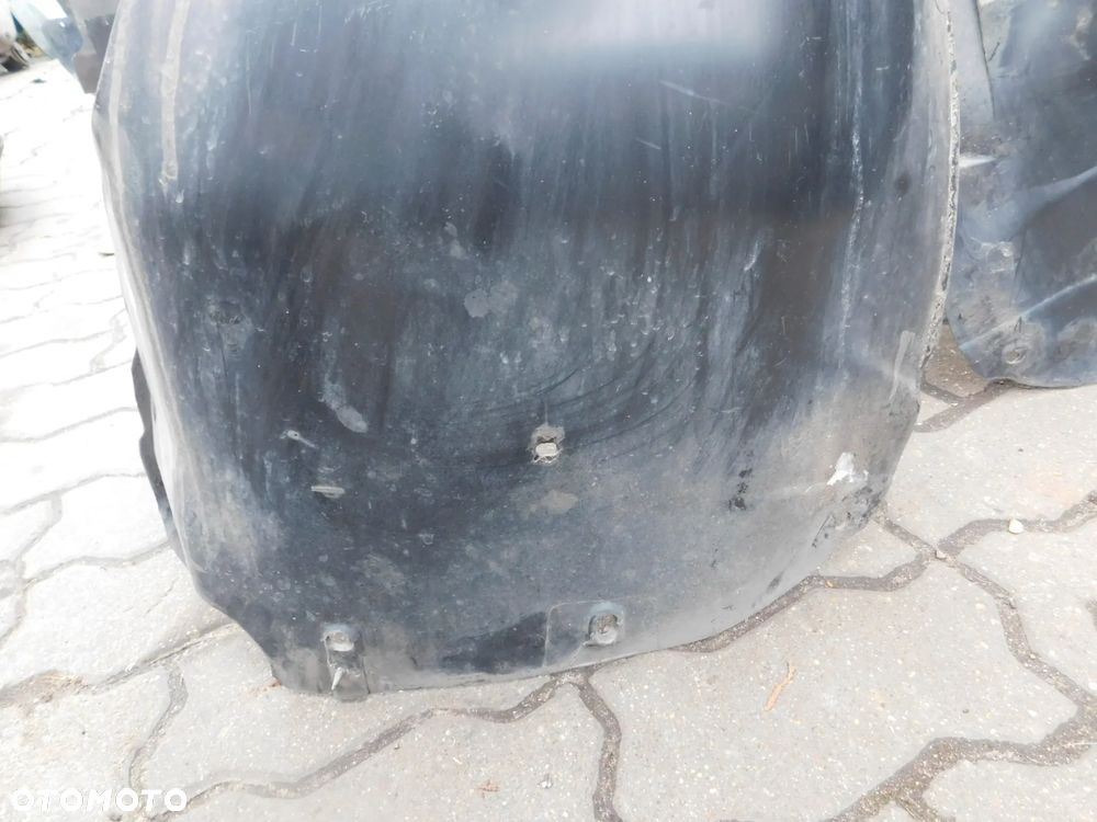 nadkole lewe prawe przód AUDI A4 B6 8E0821172E - 8
