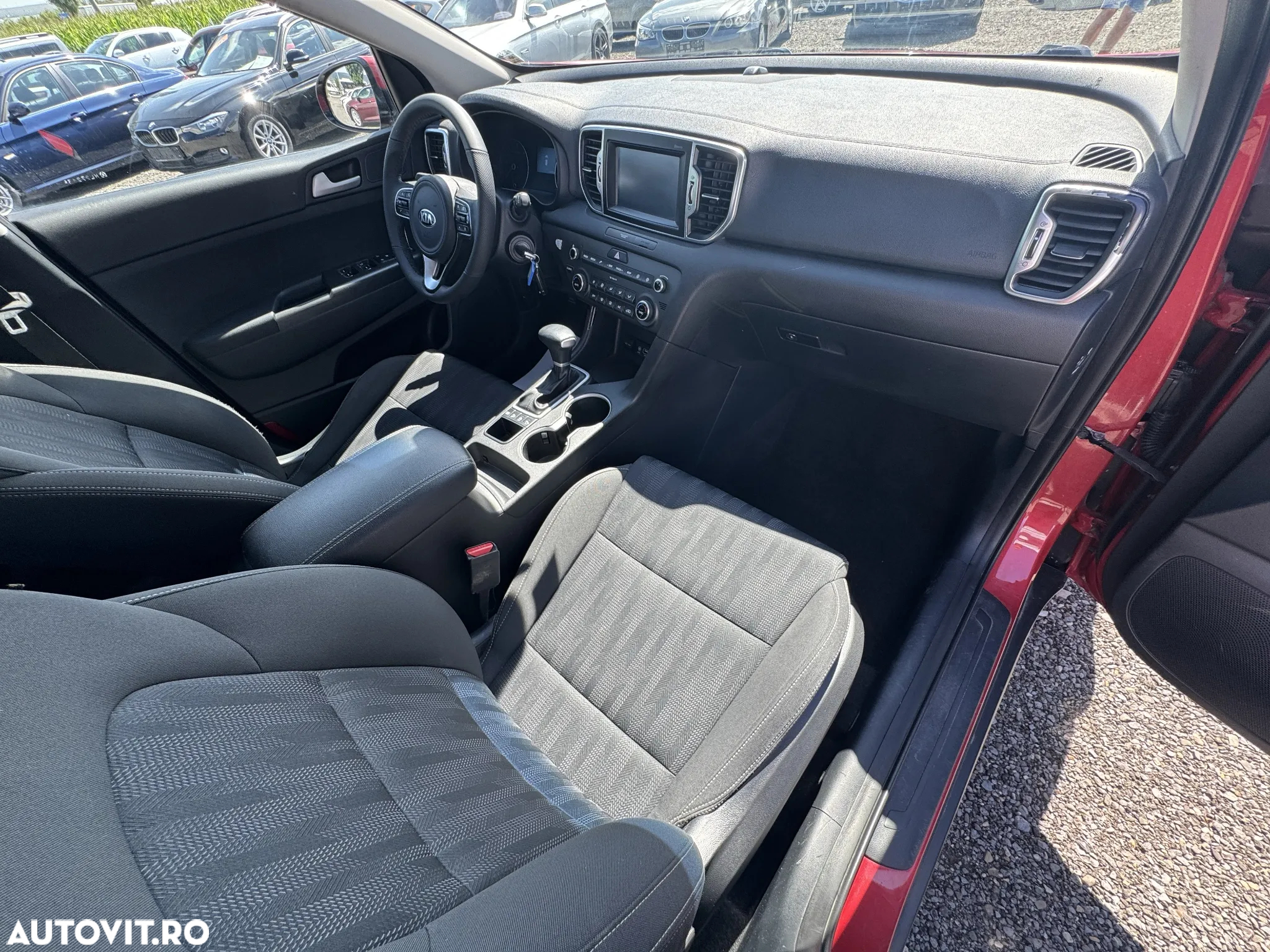 Kia Sportage 1.7 CRDI 2WD ISG Aut. Spirit - 21
