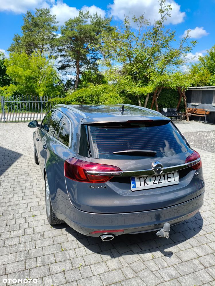 Opel Insignia - 8
