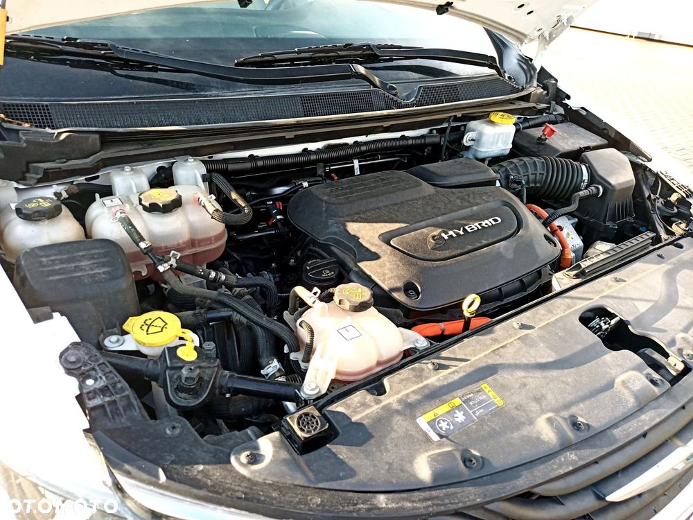 Chrysler Pacifica - 10