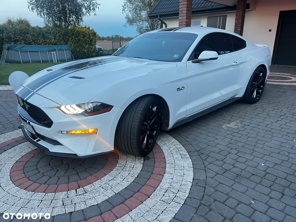 Ford Mustang 5.0 V8 GT - 14