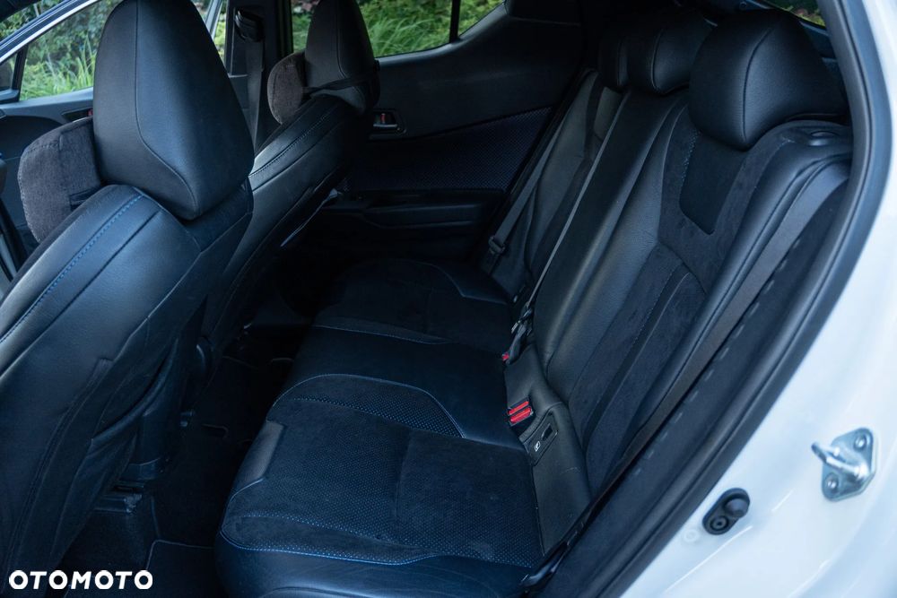 Toyota C-HR 1.8 Hybrid Dynamic - 31