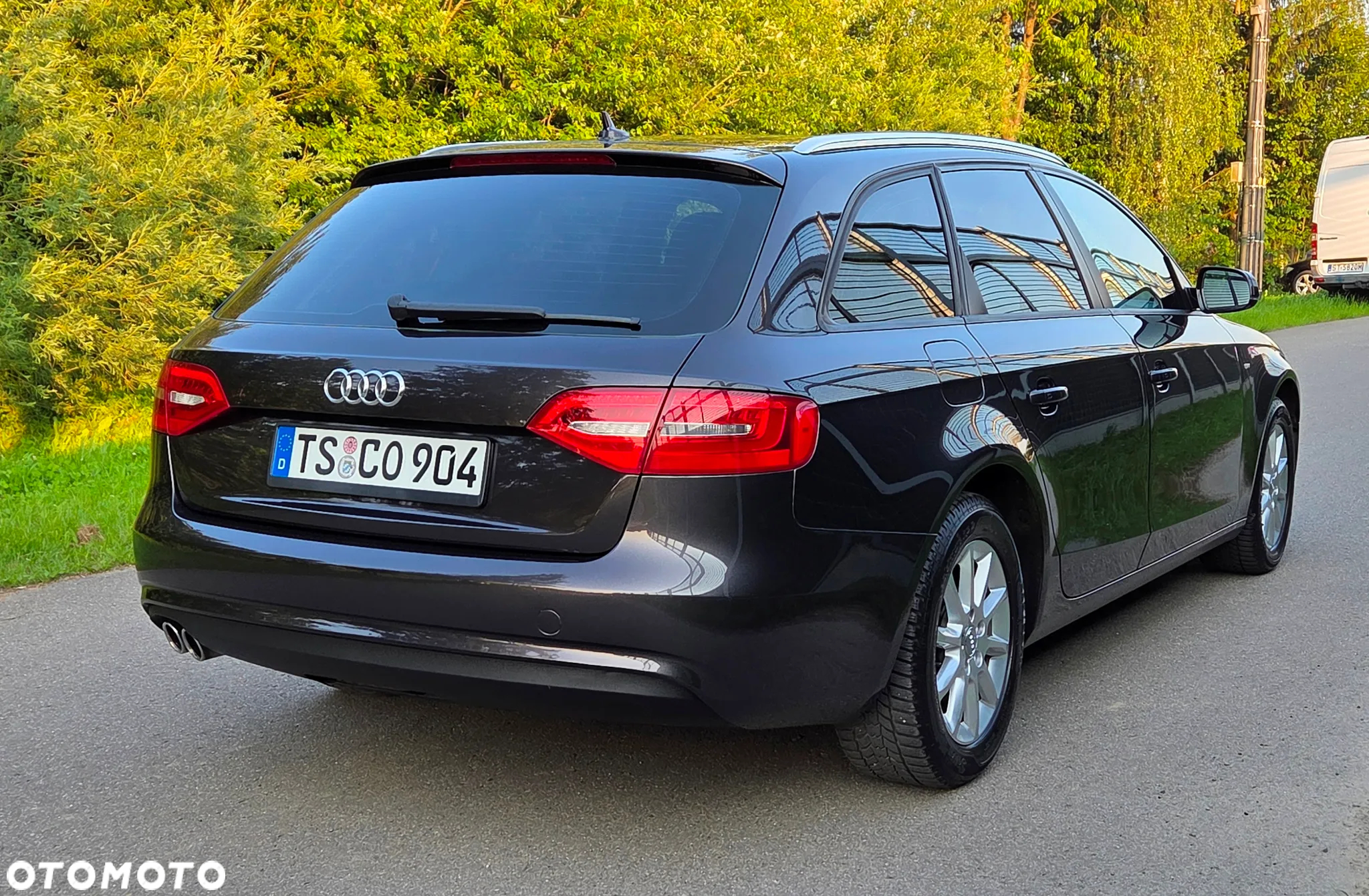 Audi A4 Avant 2.0 TDI quattro - 13