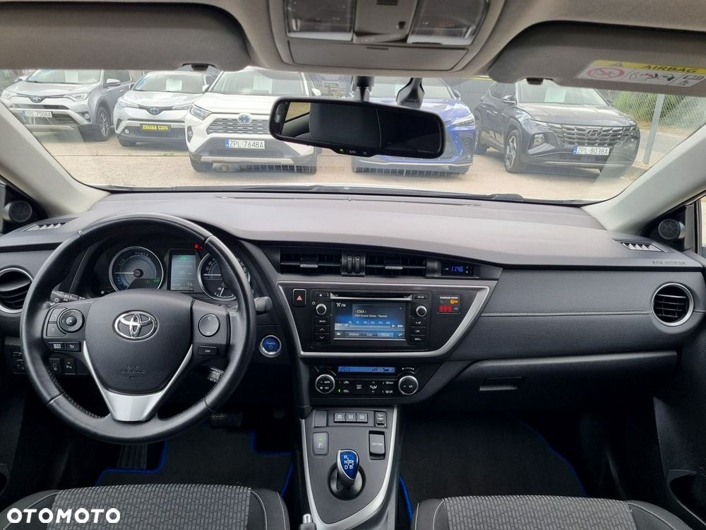 Toyota Auris Hybrid 135 Comfort - 14