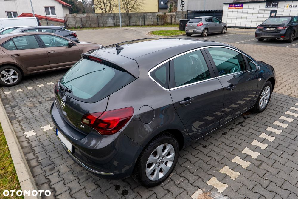 Opel Astra 1.7 CDTI Cosmo - 5