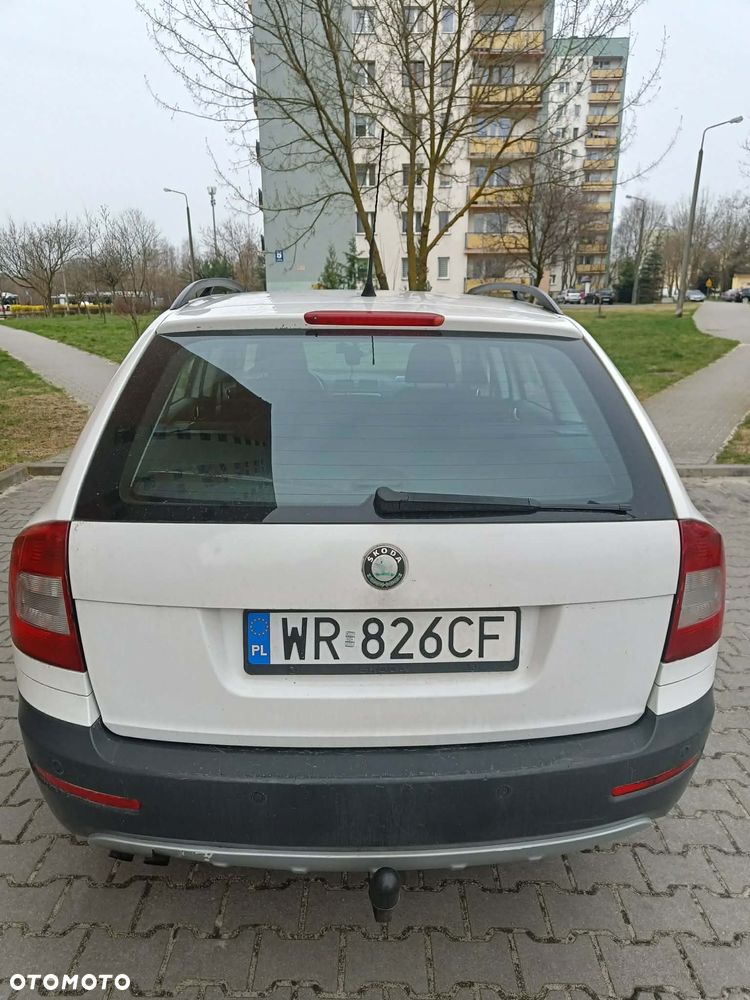 Skoda Octavia 2.0 TDI DPF Scout 4x4 - 5