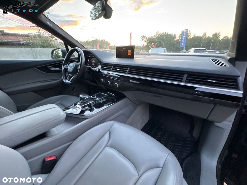 Audi Q7 3.0 TFSI Quattro Tiptr - 35