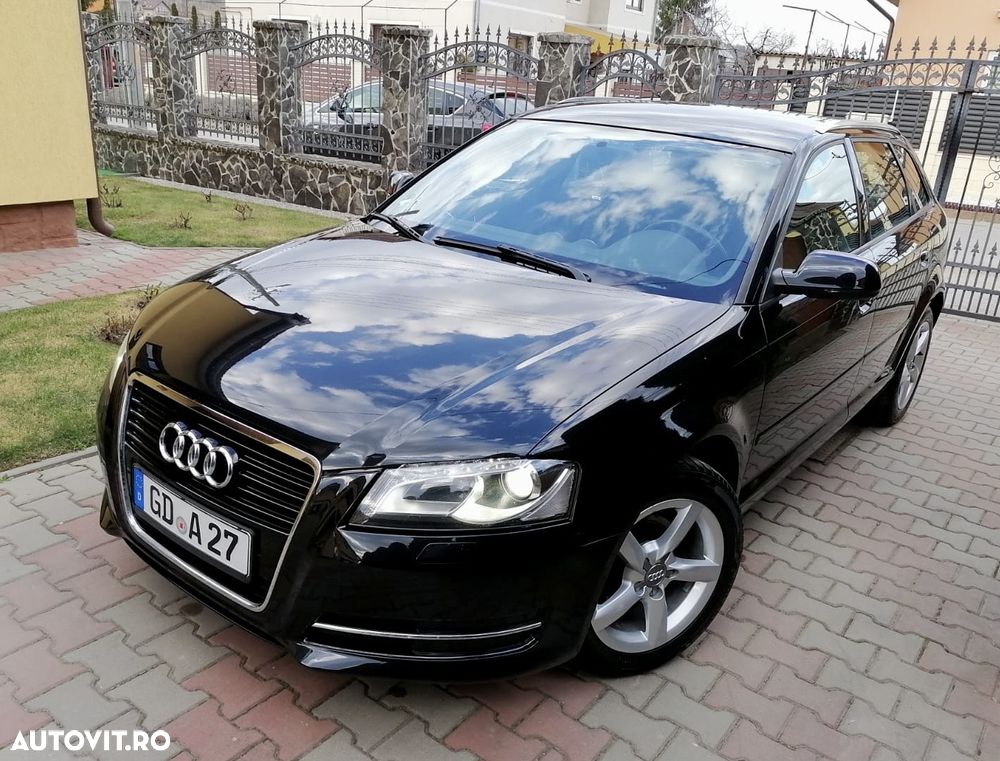 Audi A3 1.2 TFSI ack Ambiente - 2