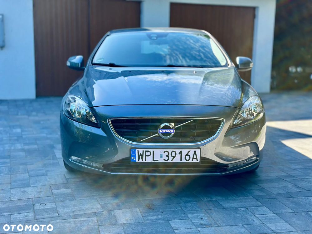 Volvo V40 D2 Momentum - 11