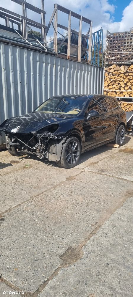 Porsche Cayenne Platinum Edition - 1