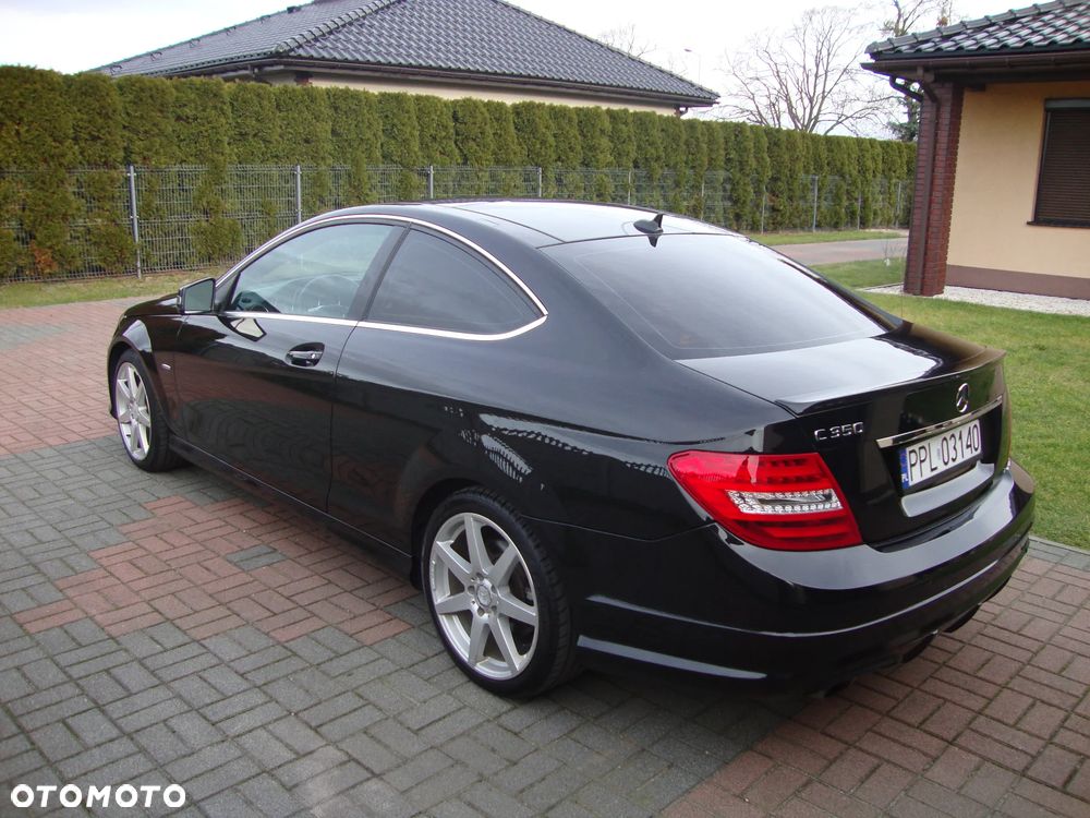 Mercedes-Benz Klasa C 350 CGI BlueEff - 3