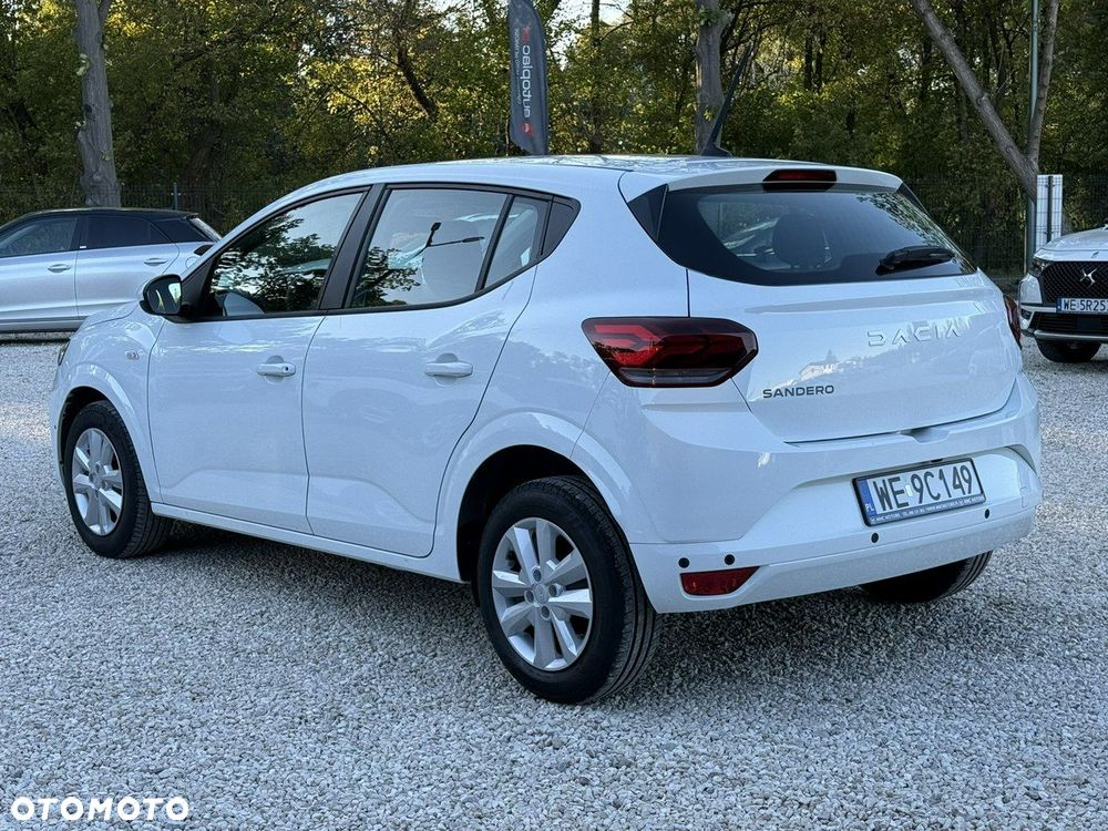 Dacia Sandero - 6
