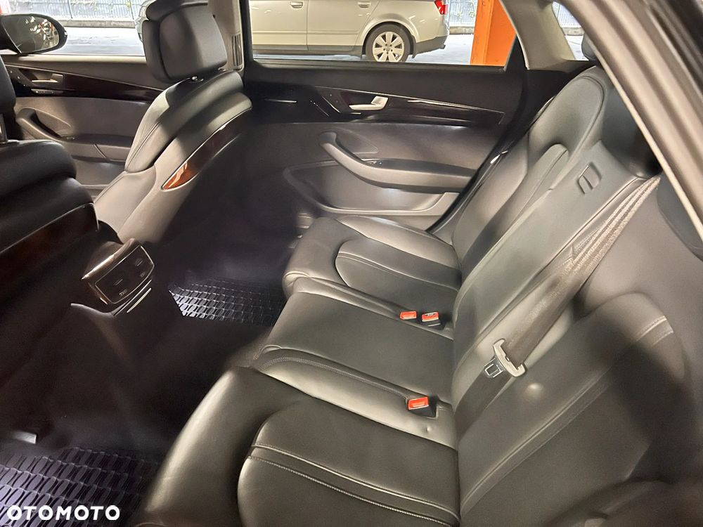 Audi A8 3.0 TDI L Quattro - 12