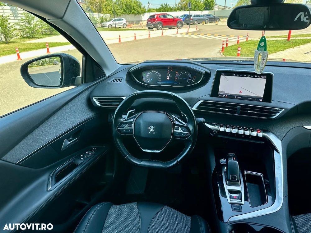 Peugeot 3008 - 9