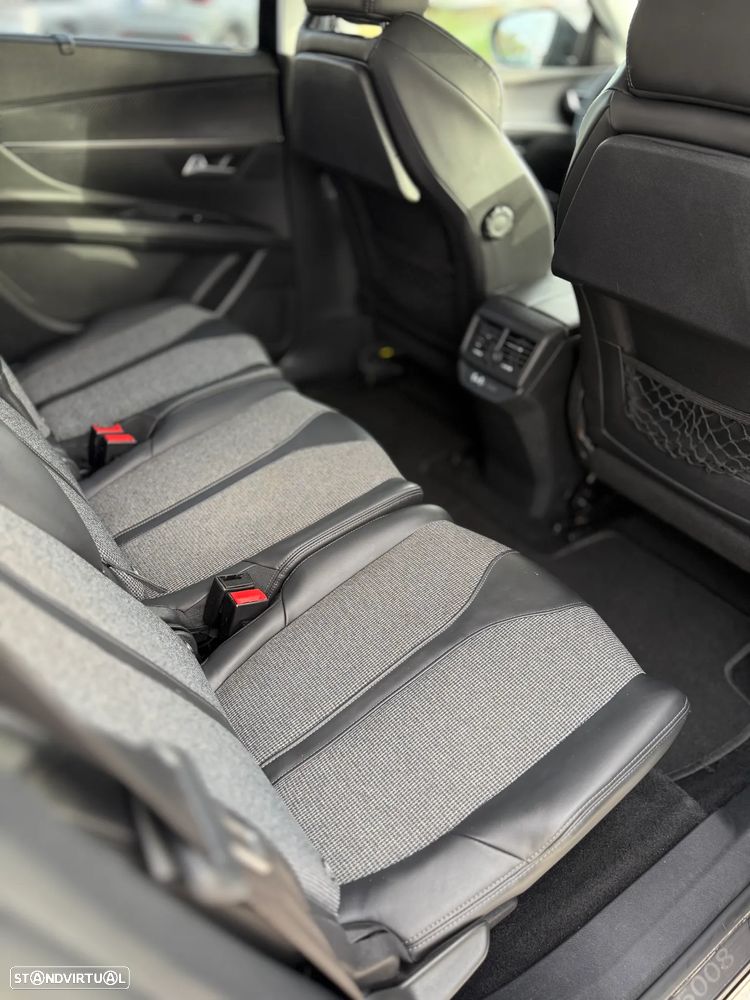 Peugeot 5008 1.5 BlueHDi Allure EAT8 - 8