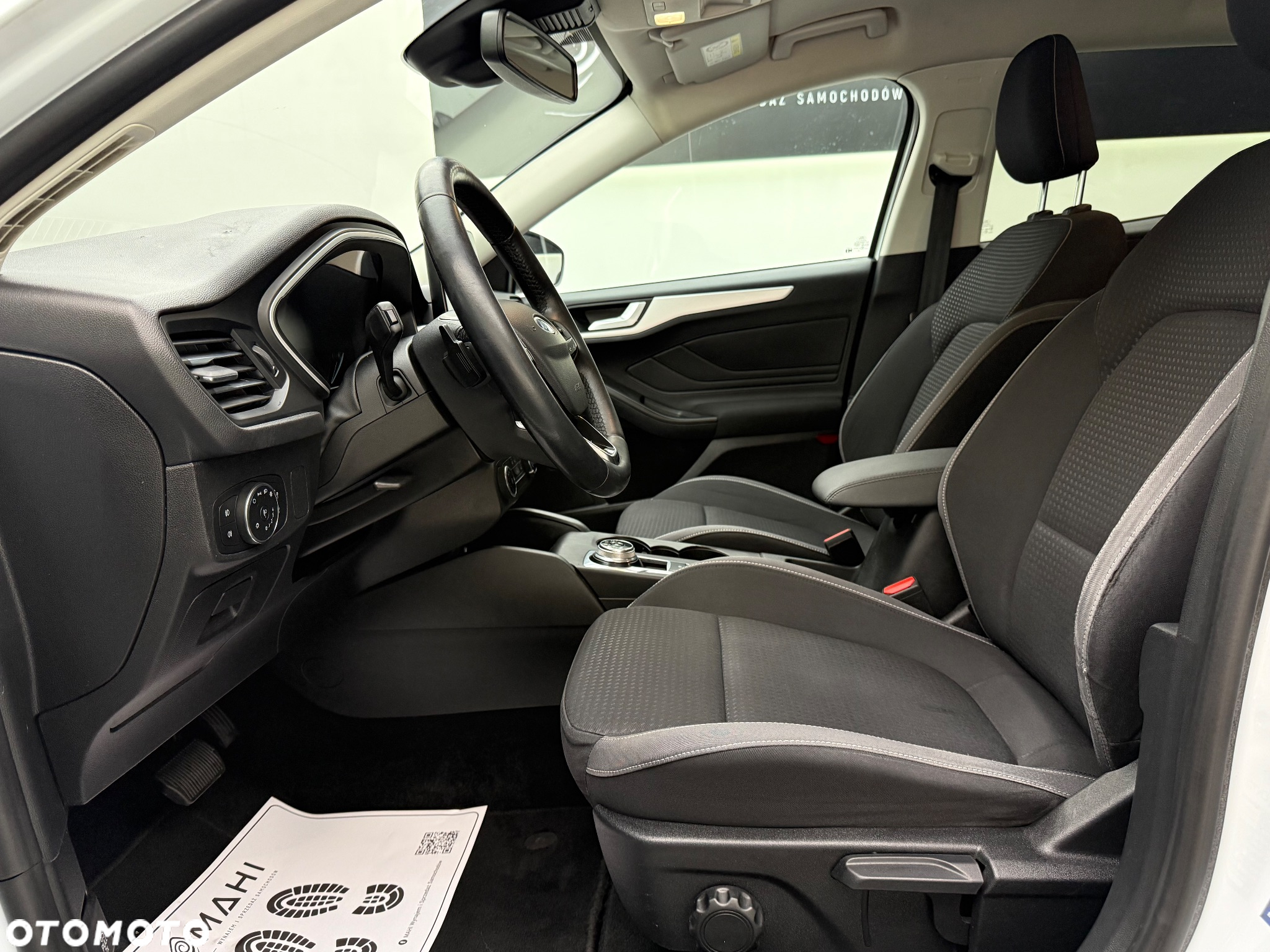 Ford Focus 1.5 TDCi Titanium ASS PowerShift - 24