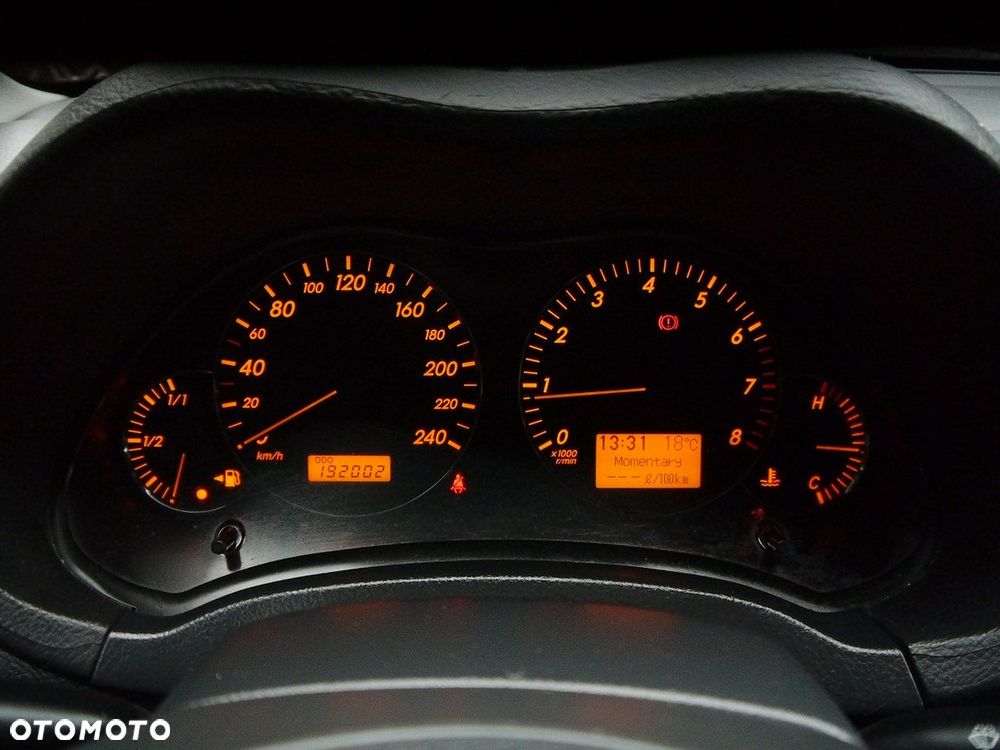 Toyota Avensis 2.0 VVT-i Sol plus Premium - 19
