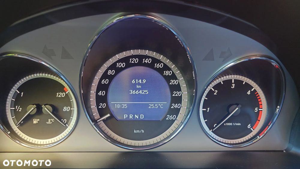 Mercedes-Benz Klasa C 320 CDI Avantgarde 4-Matic - 24