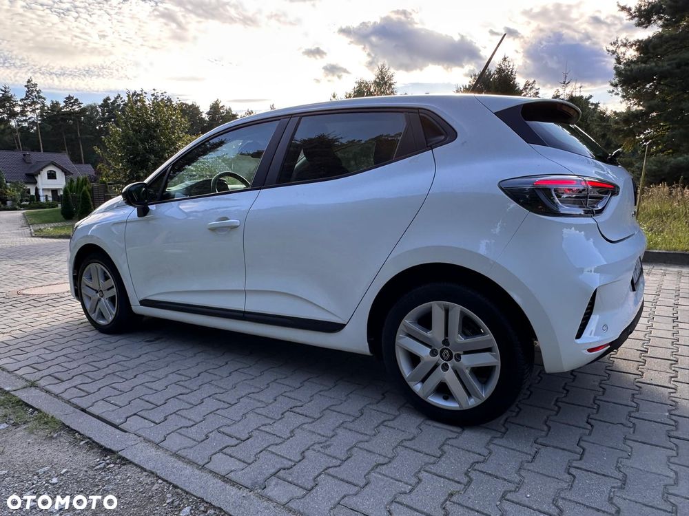 Renault Clio - 9