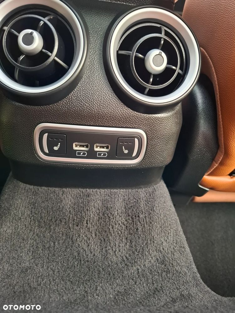 Alfa Romeo Giulia 2.0 Turbo 16V AT8 Veloce - 16