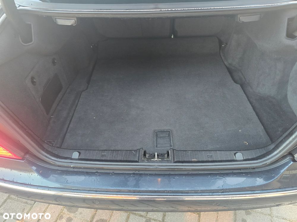 Mercedes-Benz Klasa E 280 CDI 4Matic Automatik Avantgarde DPF - 29