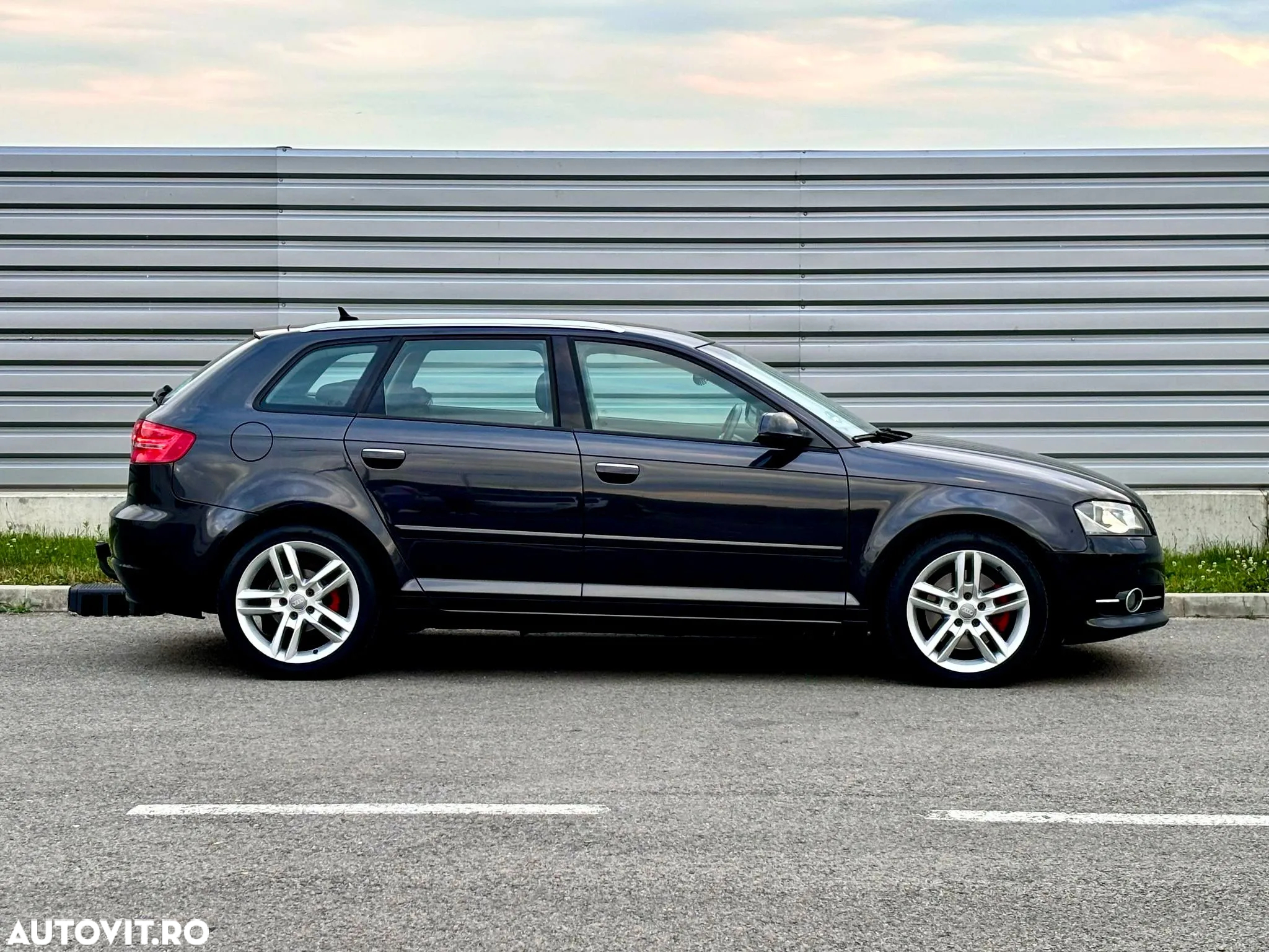 Audi A3 Sportback 2.0 TDI S-tronic Ambition - 5
