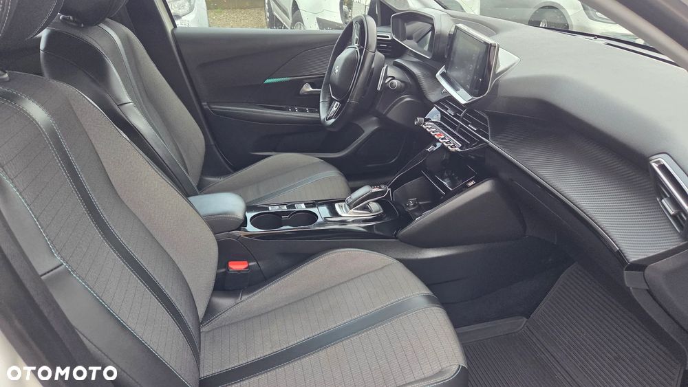 Peugeot 208 Hybrid 110 e-DSC6 Allure - 10