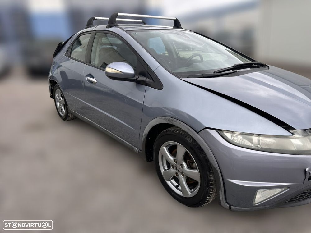 HONDA Civic VIII Hatchback (FN, FK) 1.4 Gasolina 83 cv  61 kW 2005 - 2008 L13A7 para peças - 7