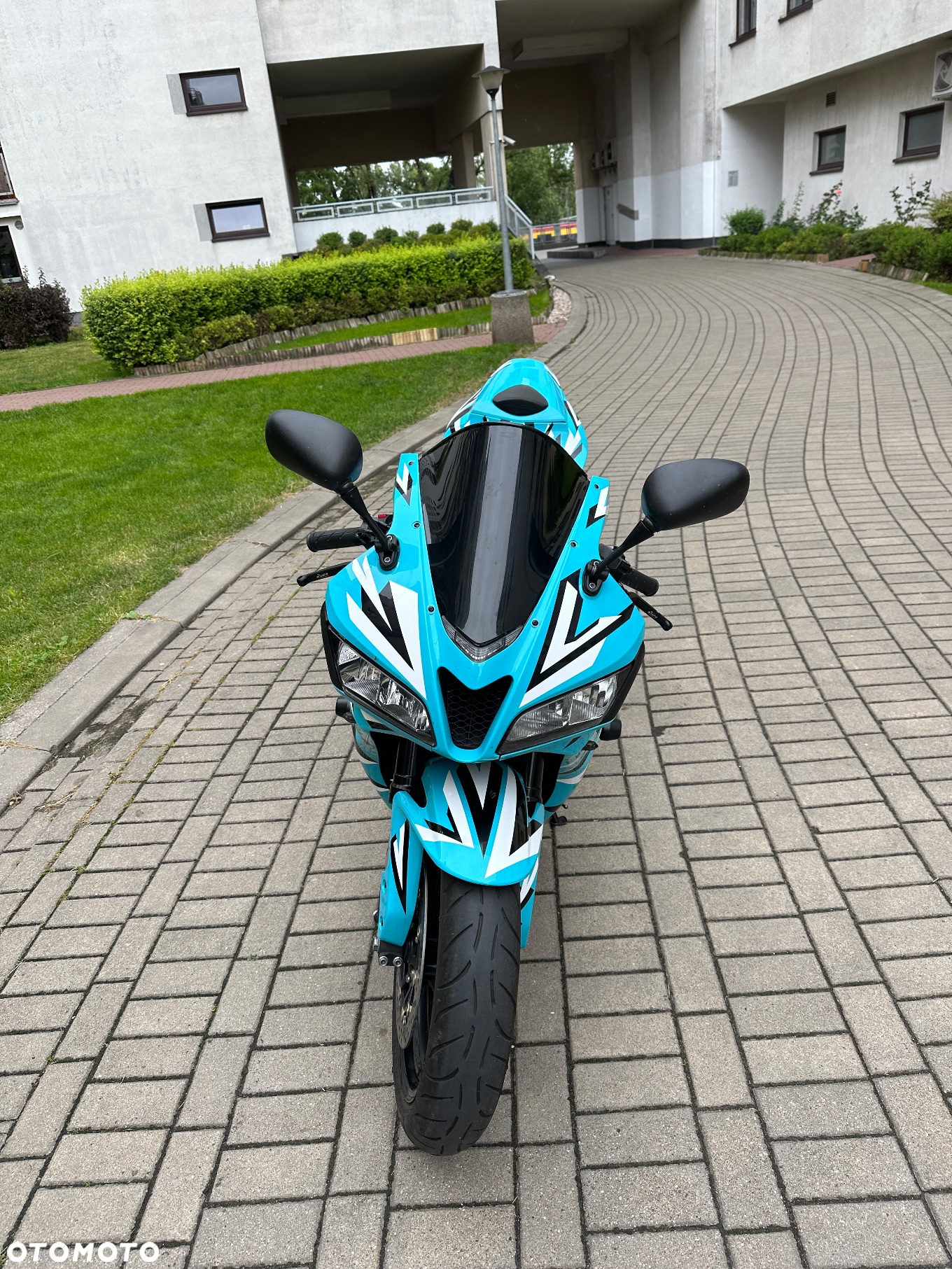 Honda CBR - 7