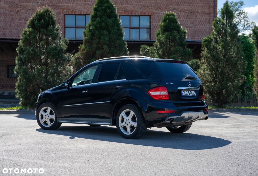 Mercedes-Benz ML 500 4Matic 7G-TRONIC - 3