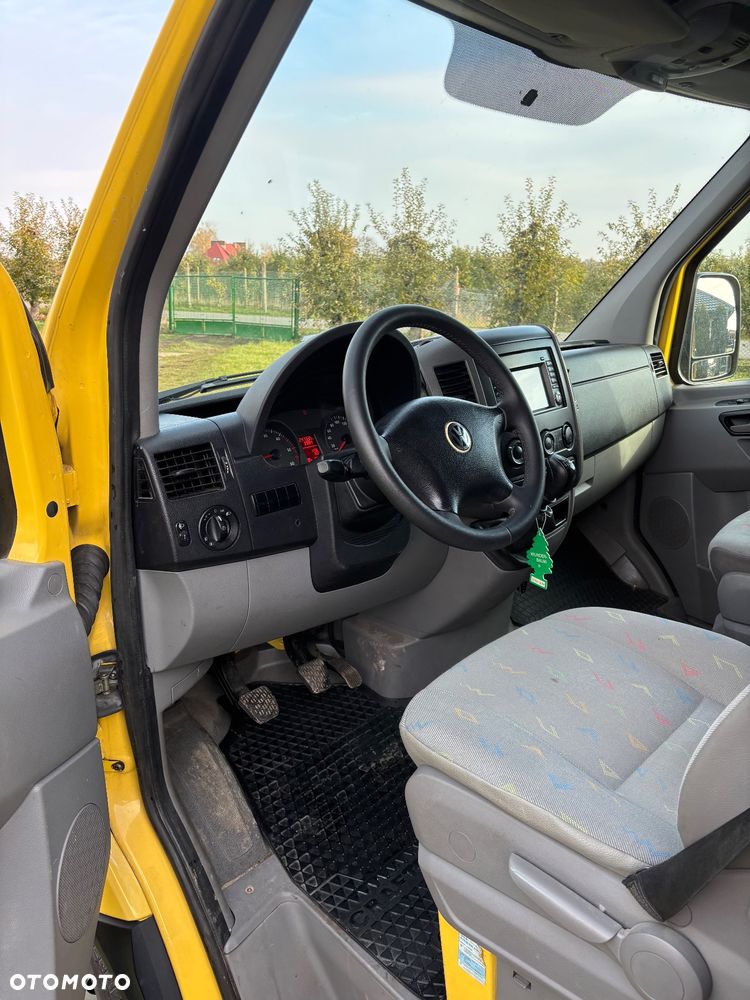 Volkswagen Crafter - 11