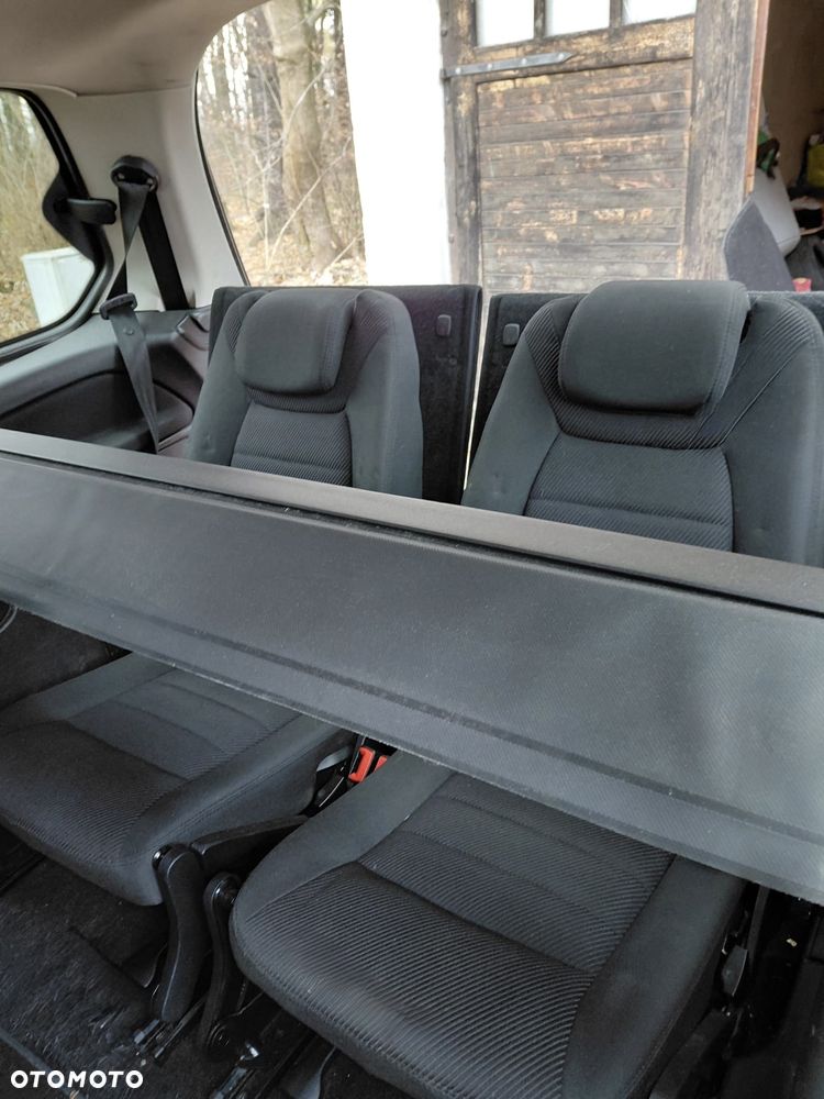 Ford Galaxy 2.0 TDCi Titanium - 16