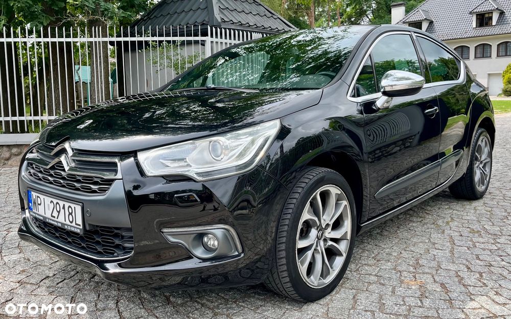 Citroën DS4 1.6 THP SportChic - 1