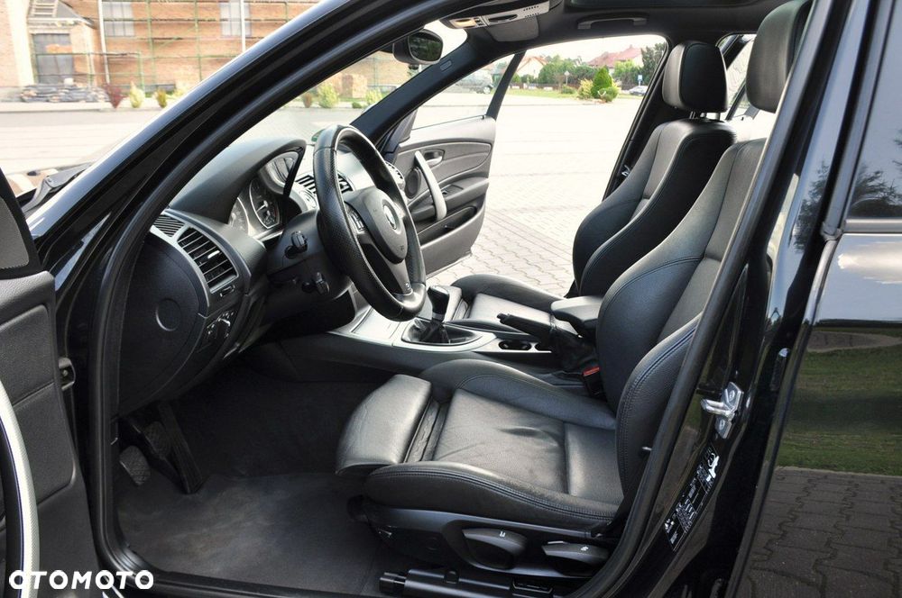BMW Seria 1 - 22
