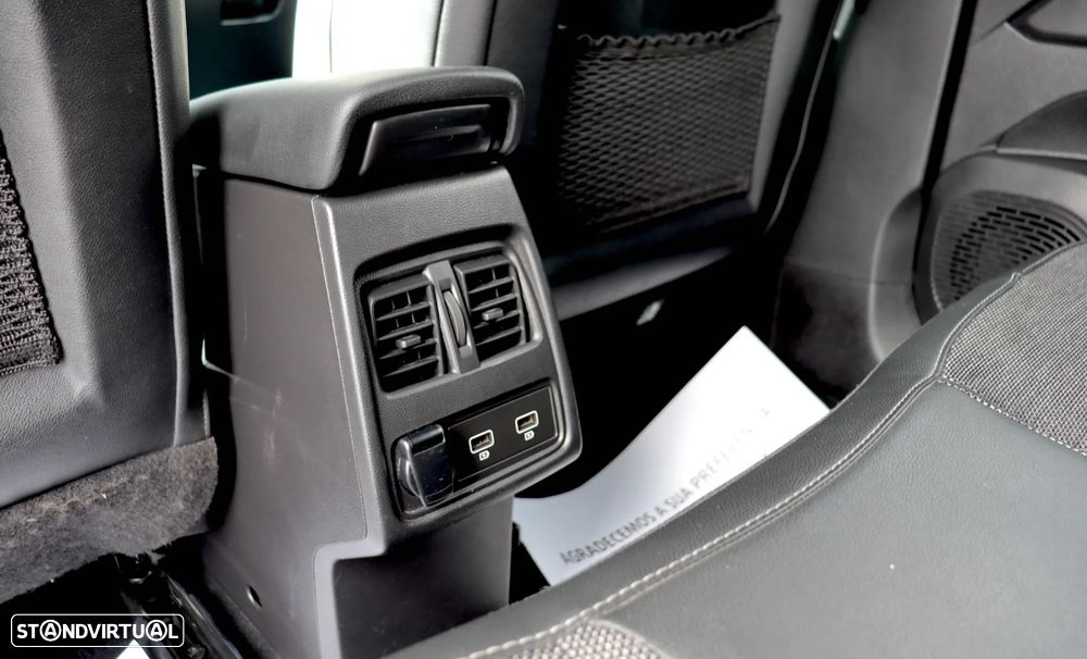 Renault Captur 1.6 E-Tech Plug-In Intens - 30