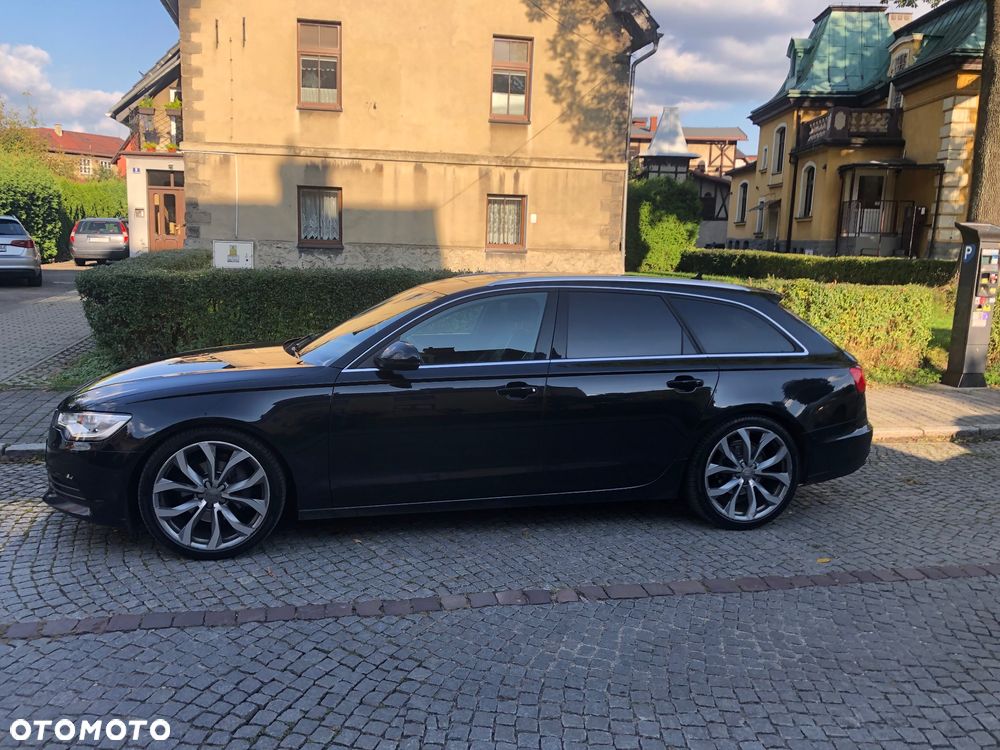 Audi A6 - 4