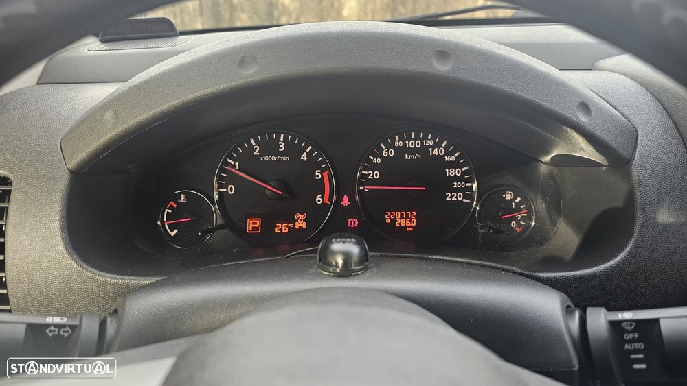 Nissan Navara 3.0 dCi V6 CD LE AT 4WD - 9