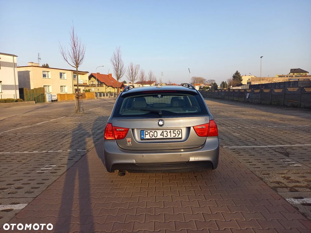BMW Seria 3 318d - 7