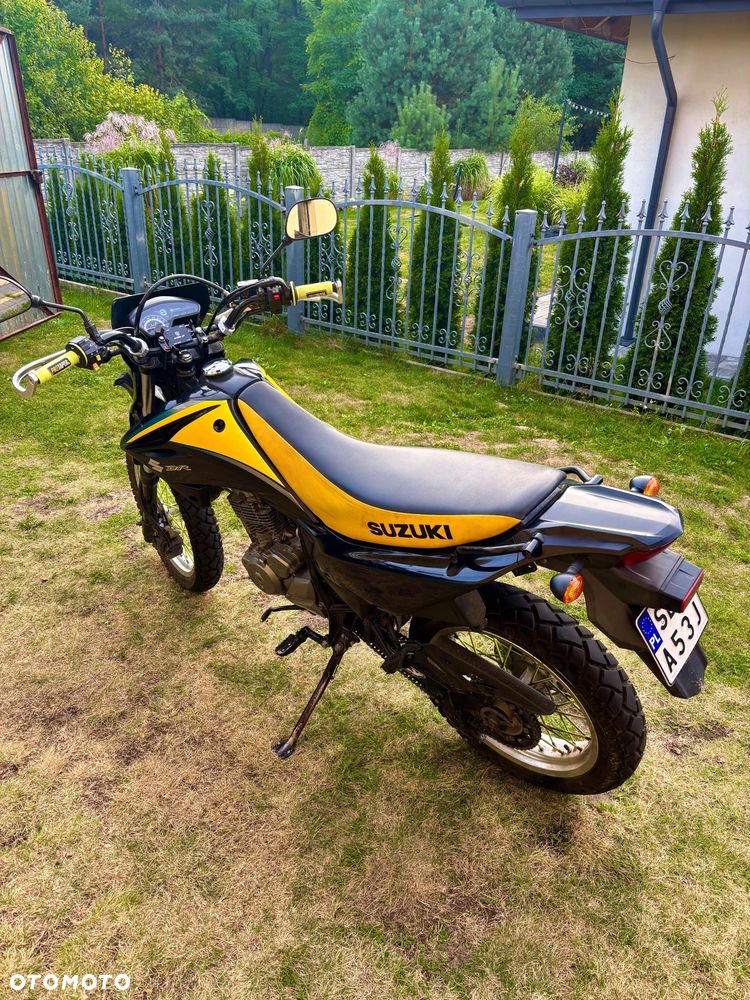 Suzuki DR - 5