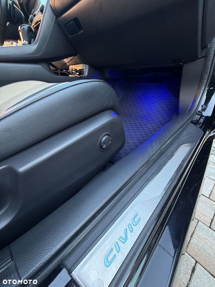 Honda Civic 1.5 T Prestige (Navi) - 34