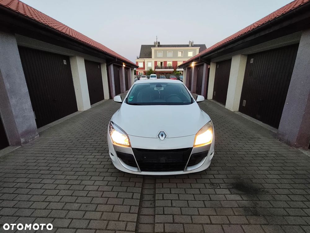 Renault Megane 1.6 16V Dynamique - 4