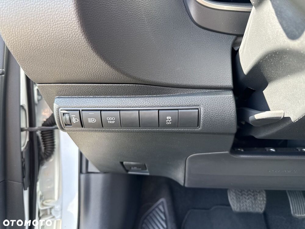 Toyota Corolla 1.8 Hybrid Comfort - 21