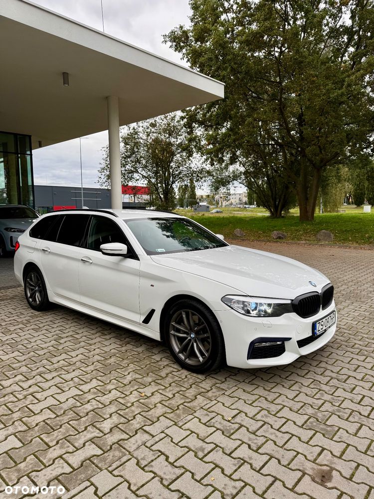 BMW Seria 5 520d xDrive Sport Line sport - 5