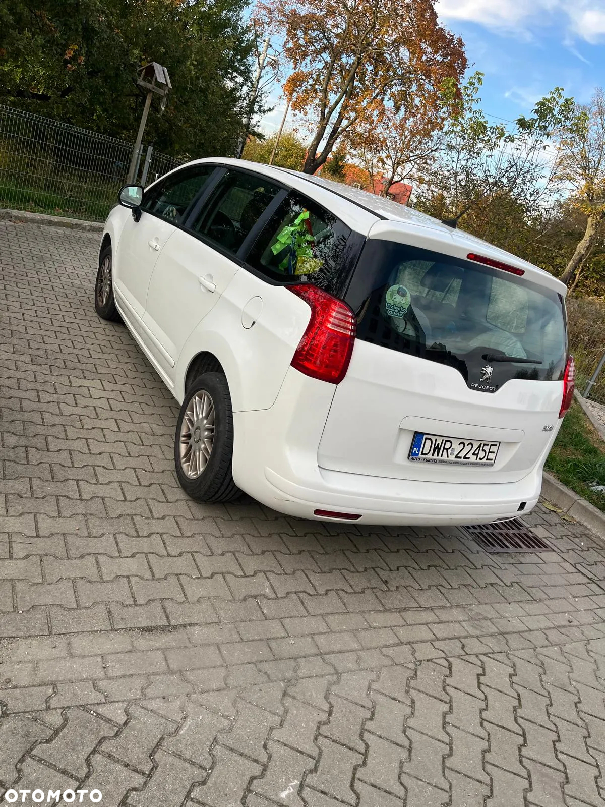 Peugeot 5008 - 5