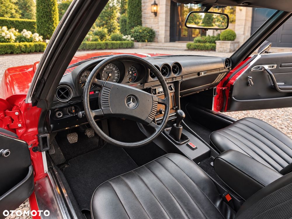 Mercedes-Benz SL - 13