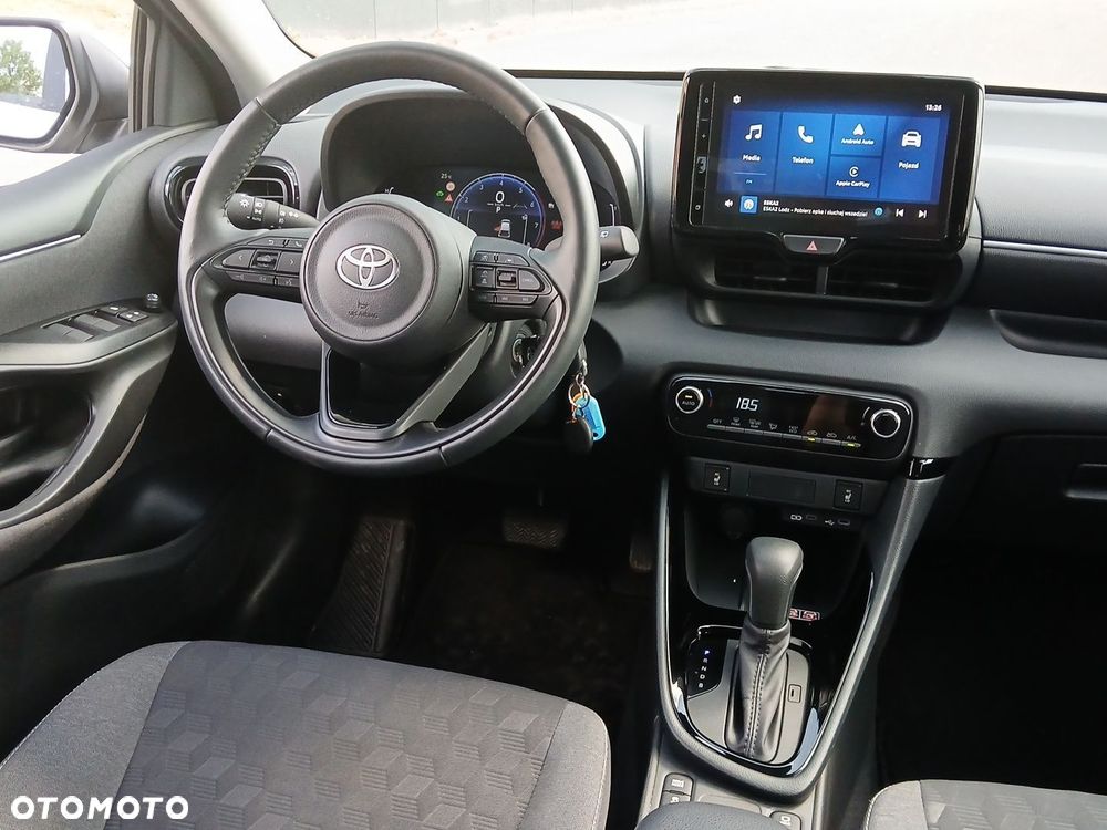 Toyota Yaris Hybrid 1.5 Style - 21